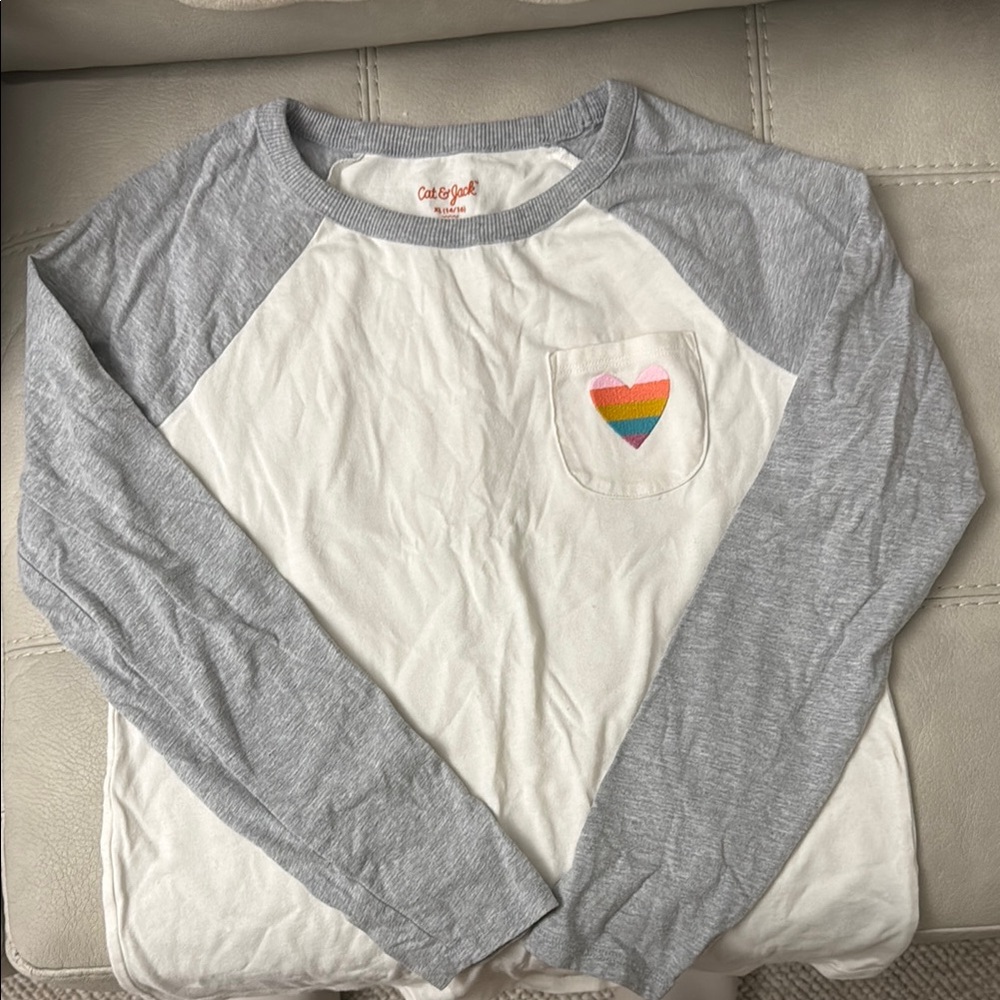 Cat & Jack Kids' Gray and White Long Sleeve Shirt